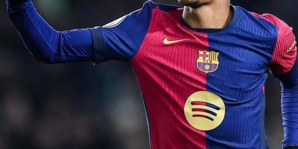 亚马尔创纪录，巴萨7-1血洗瓦伦西亚，莱万远超姆巴佩领跑西甲！