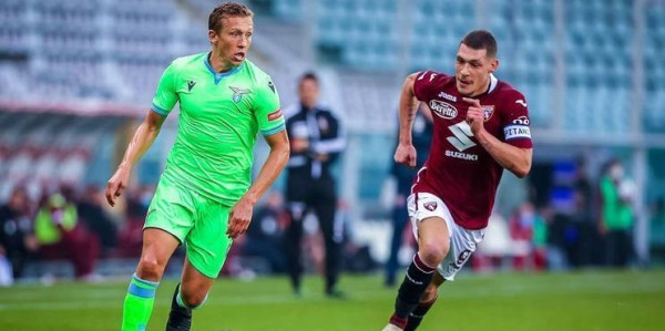 沃尔夫斯堡主场困局，莱比锡伤兵满营，两队争夺德甲第六轮关键战。