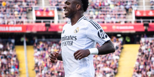 2万球迷发声！西甲赛季最佳：姆巴佩封王，17岁天才闪耀，皇马为何最失望？