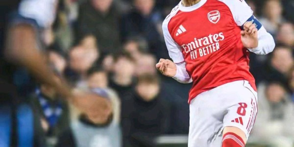 欧冠小组赛第6轮：阿森纳3-0客场完胜布鲁日，保持全胜佳绩