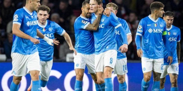 7分钟连丢2球红牌罚下！那不勒斯溃败夜，揭开意甲衰落的残酷真相