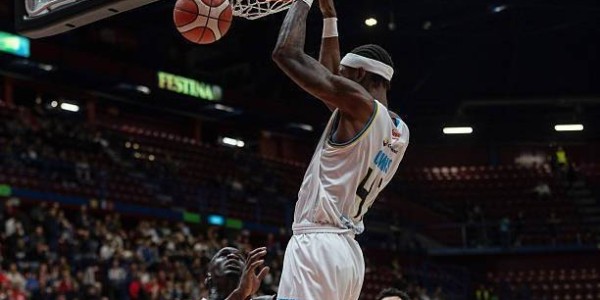 前太阳双向合同内线将转战法甲联赛，他在欧洲赛场表现相当一般？