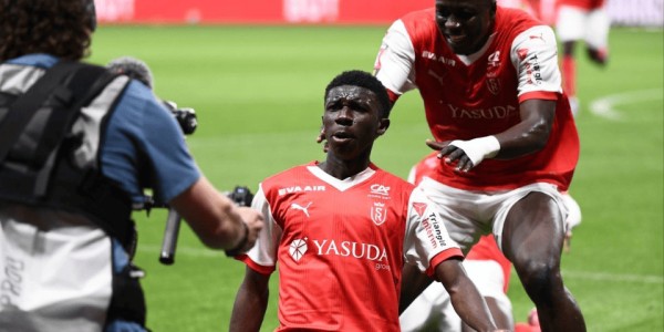 法乙升级附加赛！4-2大冷门，法乙第3淘汰法甲第16，昂首升入法甲