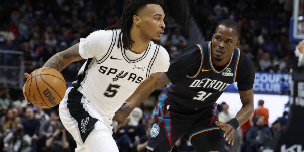 文班亚马21+17杜伦25+14 马刺击败活塞9连胜